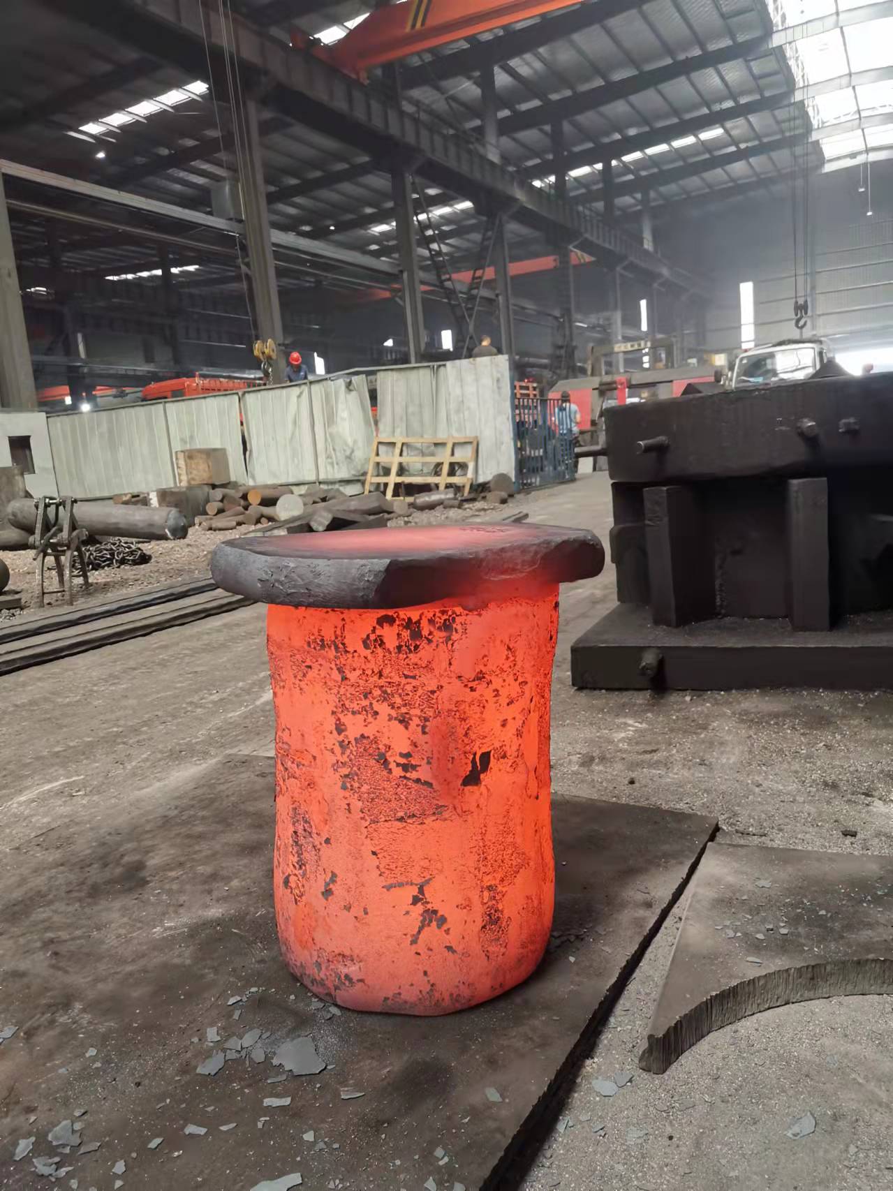 Pickling and shot blasting of forgings