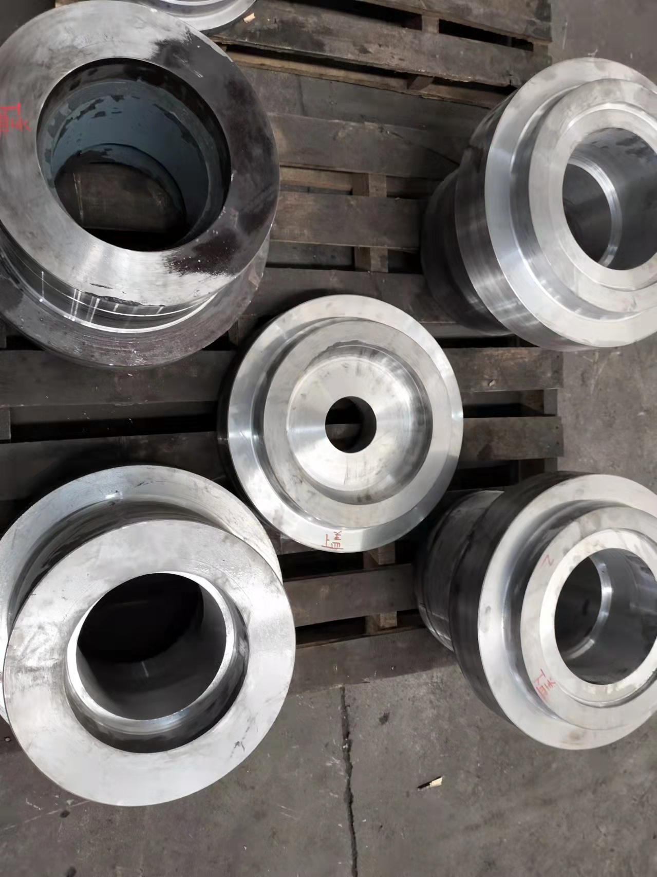 Maintenance of heat treatment heating equipment for wheel forging parts